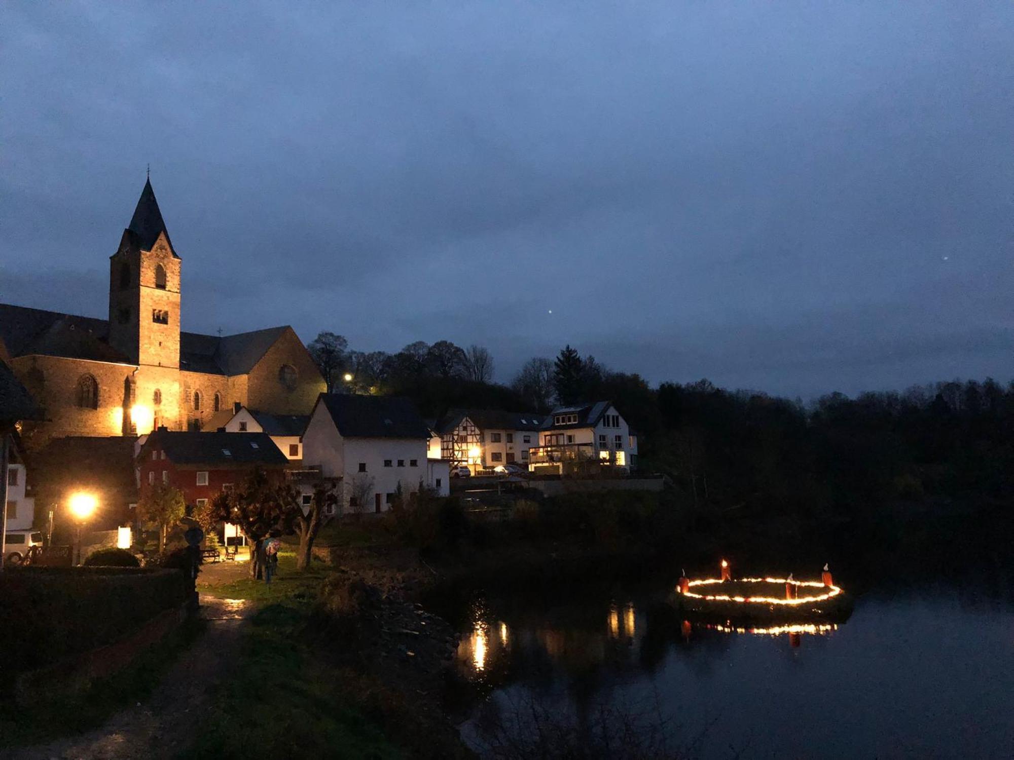 Ferienhaus Eifelstuben Mit Charme - Bauernstube Vulkaneifel - Naehe See Und Burgruine Ulmen Extérieur photo